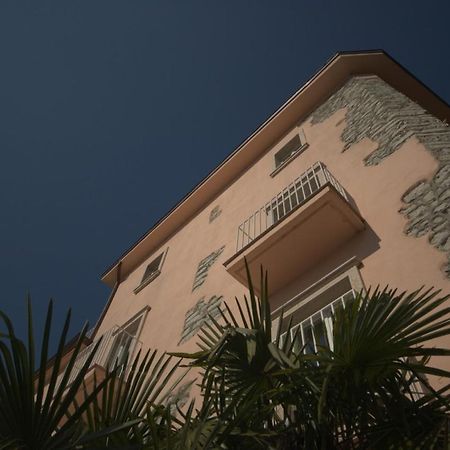 Hotel Club da Baia Brenzone sul Garda Bagian luar foto