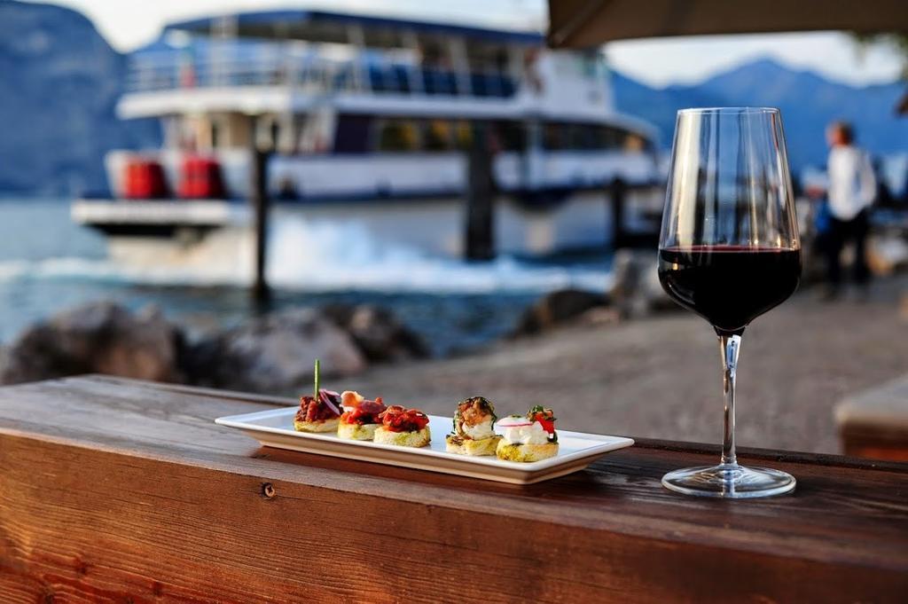 Hotel Club da Baia Brenzone sul Garda Bagian luar foto