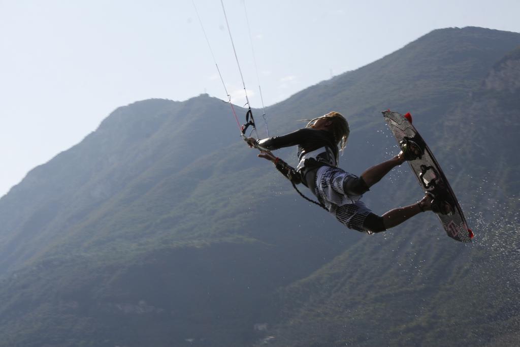 Hotel Club da Baia Brenzone sul Garda Bagian luar foto