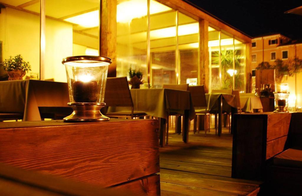 Hotel Club da Baia Brenzone sul Garda Bagian luar foto