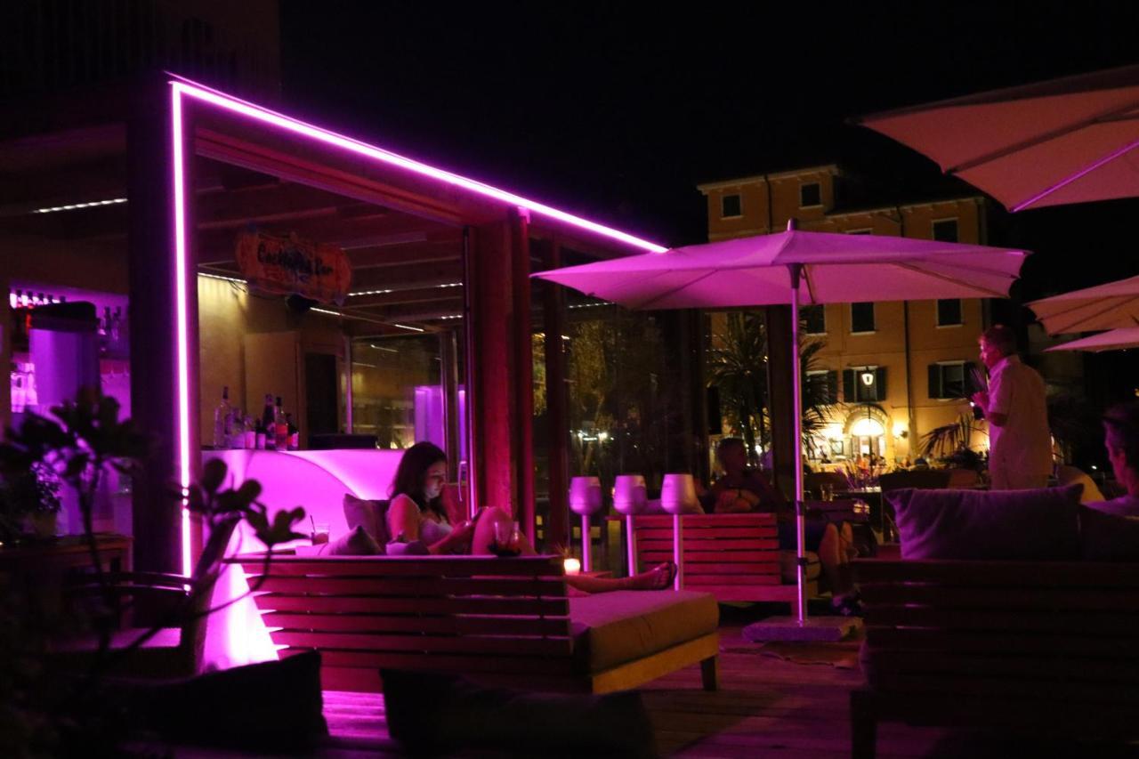 Hotel Club da Baia Brenzone sul Garda Bagian luar foto